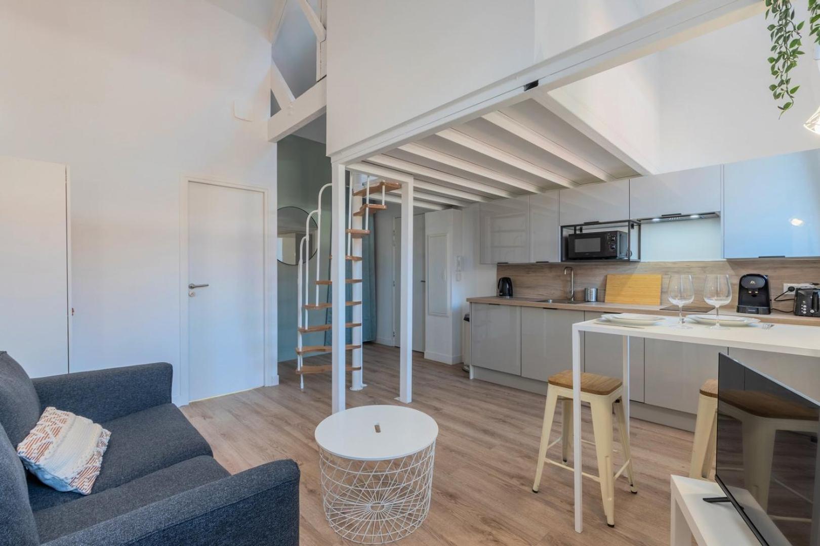 1 Bedroom Duplex Apartment, With Parking Tourcoing Extérieur photo