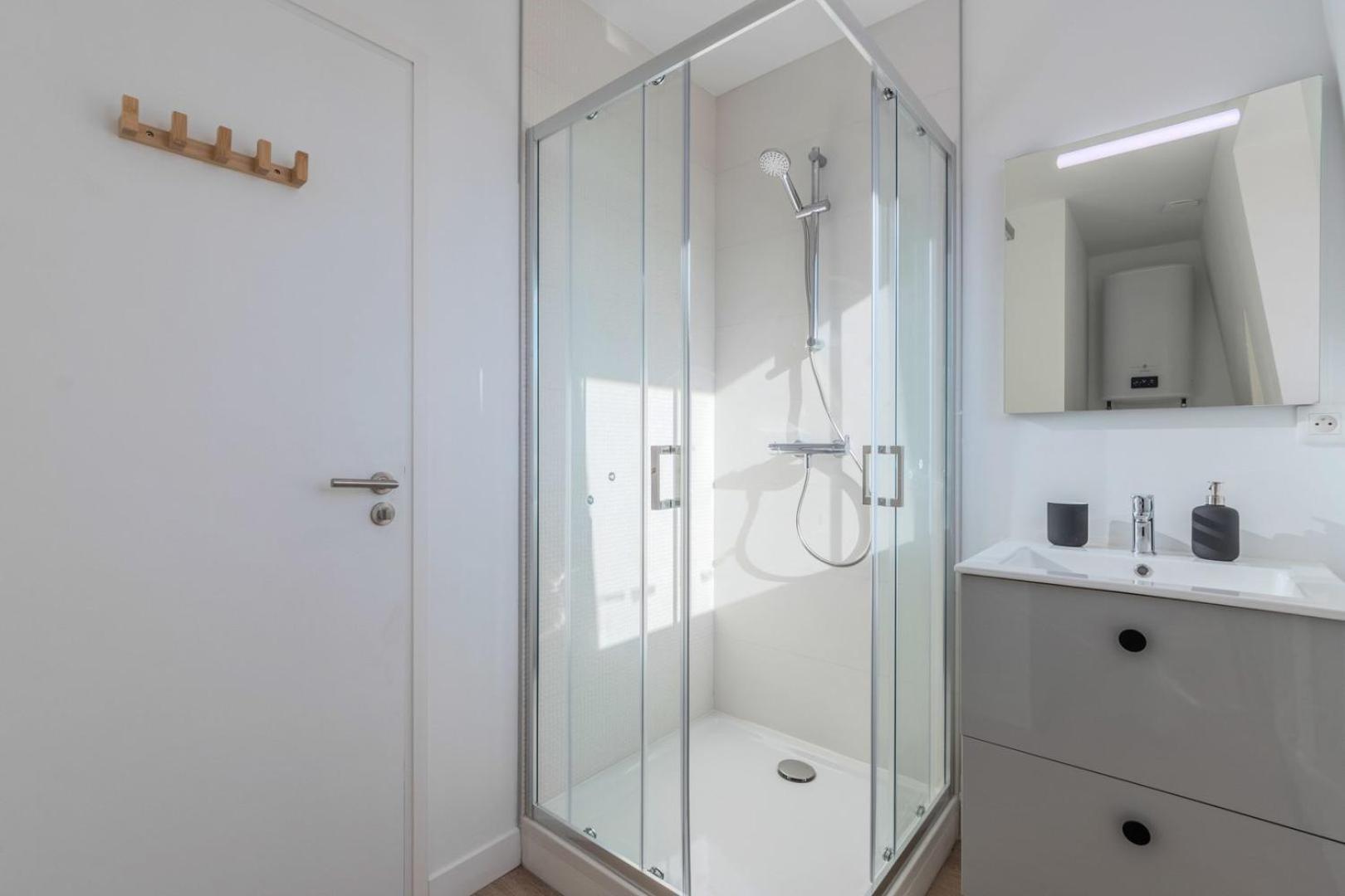 1 Bedroom Duplex Apartment, With Parking Tourcoing Extérieur photo